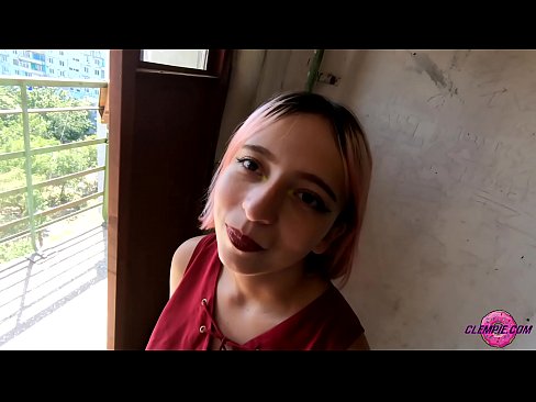 ❤️ სტუდენტური სენსუალი შთანთქავს უცნობს გარეუბანში - Cum On His Face ❤ ხარისხიანი სექსი ჩვენთან ❌